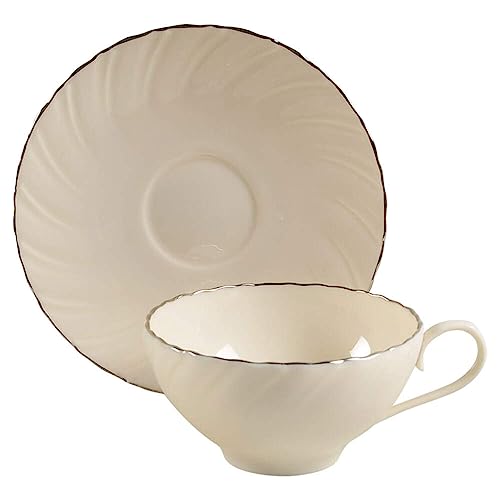 Lenox Weatherly #D517 Cups & Saucers