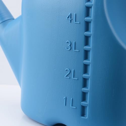 1.1 Gallon Long Spout Watering Can, Modern Lightweight Durabl Plant Waterer with Removable Long Spout Sprinkler Head,2026 New Plastic Large Watering Can Indoor for Succulents Flower Seedlings - color: Green