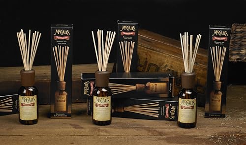 McCall’s Candles | Creme Brulee | Reed Diffuser Gift Set | USA-Poured Fragrance Oil | Vintage Reed Garden with Amber Glass Bottle | Rich Custard Topped with caramelized Sugar.