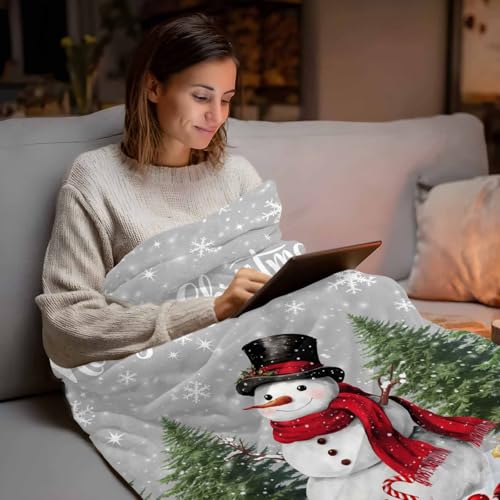 Snowman Merry Christmas Throw Blanket, Gray Winter Super Soft Warm Flannel Blankets for Bed Couch Sofa Socks Presents Xmas Tree Lightweight Fluffy Plush Bed Throws 50x60 Inch - color: Green Gray Red, size: 50''x60''