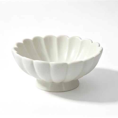 8-Inch Medium Fluted Ceramic Decorative Bowl,Cream White Speckled Fruit Bowl for Kitchen Counter,Key Bowl for Entryway Table,Handcrafted Pedestal Bowl for Coffee Table, Dining Room Centerpiece Bowl ﻿