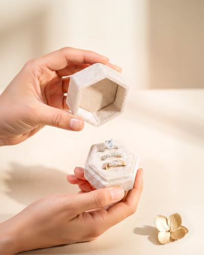 Velvet Jewelry Ring Box, 3 Slots Hexagon Engagement Wedding Ring Holder for Wedding Ceremony Proposal - color: Champagne