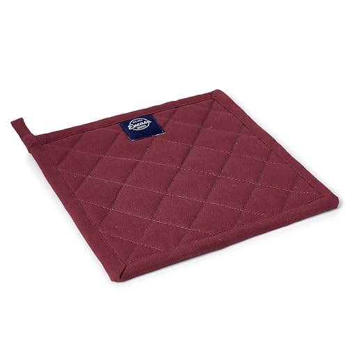 Encasa XO Pot Holders, Quilted Kitchen Hot Pads 8"x8" Maroon | 100% Heavyweight Cotton | Quilted Insulation | Multipurpose Trivets & Hot Pads | Hanging Loop | Set of 2 - color: Maroon