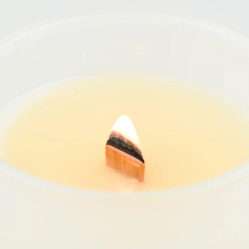 Charming Farmhouse by DW Home Vanilla Brûlée Scented Candle, 14 oz Wooden Wick Candle, Vanilla Bean, Toffee & Toasted Marshmallow Fragrance, Frosted Glass Jar, Up to 56 Hour Burn Time - color: Vanilla Brulee, size: 14 oz