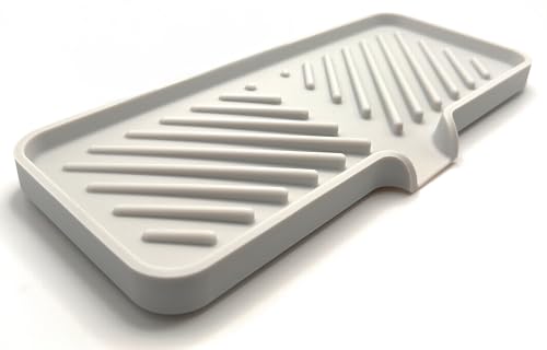 Silicone Soap Dish Tray and Sponge Holder with Drain Chute and Feet | 3-Way Sloped Design | Bathroom and Kitchen Sink Organizer Caddy (Light Grey, 10"x4", 7.8 Ounces) - color: Light Grey, size: 10"x4"