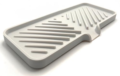 Silicone Soap Dish Tray and Sponge Holder with Drain Chute and Feet | 3-Way Sloped Design | Bathroom and Kitchen Sink Organizer Caddy (Light Grey, 10"x4", 7.8 Ounces) - color: Light Grey, size: 10"x4"