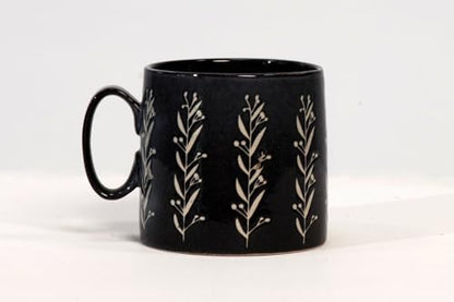 House Beautiful Versatile Classic Stoneware Mug Set - 20 oz, Set of 4 (Timeless Impressions) - color: Timeless Impressions