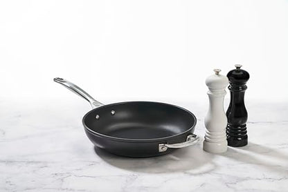 Le Creuset Salt and Pepper Mill Set, 8" x 2 1/2" each, Black & White - color: Black/White, size: Large
