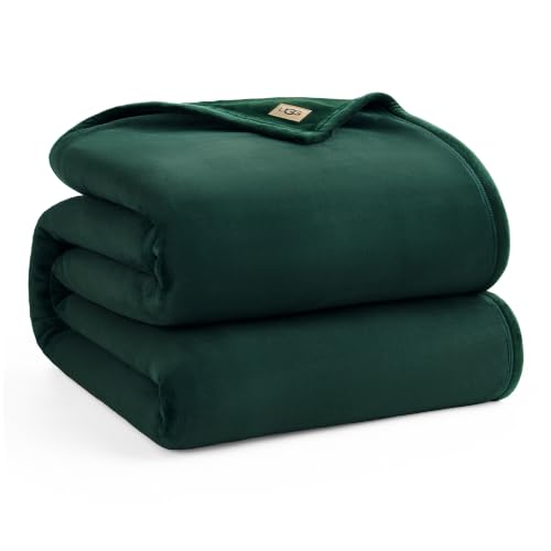 UGG Coco King Bed Blanket, Soft Fleece Blanket, 110" x 92", Green | Large Throw for King Beds, Luxury, Bedroom Decor, Birthday Gift, All-Season Bedding, Oeko-Tex Certified, Machine Washable - color: Green, size: King