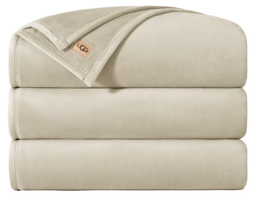 UGG Coco King Bed Blanket, Cozy Fleece Blanket, 110" x 92", Ivory | Fits King and California King Beds, Bedding Essentials, Housewarming Or Birthday Gift, Bedroom Decor, Bedroom Decor - color: Ivory, size: King