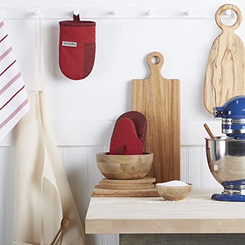 KitchenAid Beacon Two-Tone Non-Slip Mini Oven Mitt Set, Passion Red/Bordeaux, 5.5"x8", 2 Piece - color: Passion Red/Bordeaux