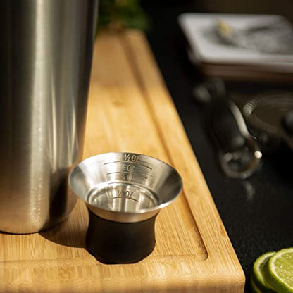OXO Steel Cocktail Shaker with Strainer, Stainless Finish - 24 oz Capacity | Bar Tool, Easy-Grip Design, Home Bar, Bartending Equipment, Beginner-Friendly, Leak-Proof, Single Wall Shaker
