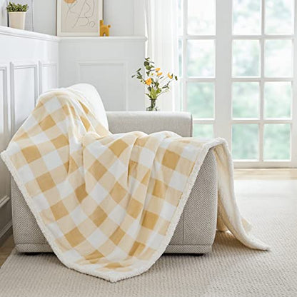 BEAUTEX Christmas Sherpa Fleece Throw Blanket Soft Warm Buffalo Plaid | Plush Blanket & Throw, Winter Cozy Fuzzy for Couch, Sofa, Bed (Beige, 50" x 60") - color: Beige, size: Throw-50"x60"