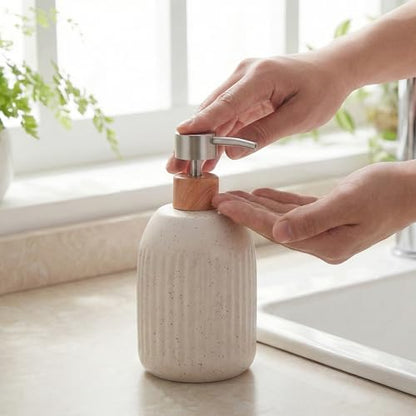 Ceramic Soap Dispenser, 16oz Rustic Dish Hand Soap Dispenser for Bathroom & Kitchen, Speckled Liquid Soap Pump Bottle for Shampoo, Lotion, Conditioner, Modern Farmhouse Bathroom Accessories - color: Ribbed-cream