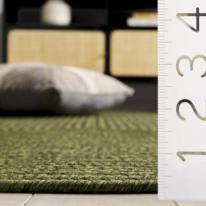 SAFAVIEH Braided Indoor/Outdoor Washable Round Rug 6', Green BRD315A | 1/4" Pile, Machine Washable, Easy Care, Polypropylene Fibers, Handwoven, Round Rug, Living Room, Patio
