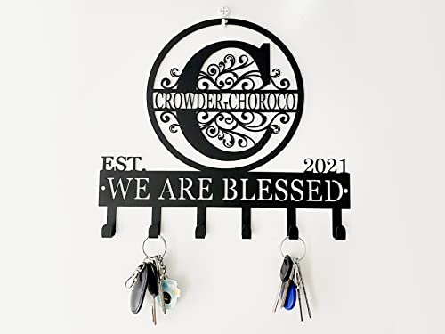 Personalized Key Holder for Wall, Custom Wall Key Hanger, Metal Key Holder Wall Hanging, Key Hooks for Wall, Key Holder Personalized With Any Name, Custom Name Key Rack - color: Design 1
