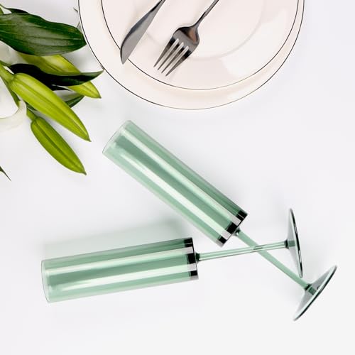 12 Pack Acrylic Dark Green Wine Glasses Green champagne glasses Champagne Flutes Sparkling Wine Glasses Wine Goblets Wedding Glassware Set Drinkware Glasses for Wedding Bar Celebration Baby Shower - color: Green, size: 12 Pack