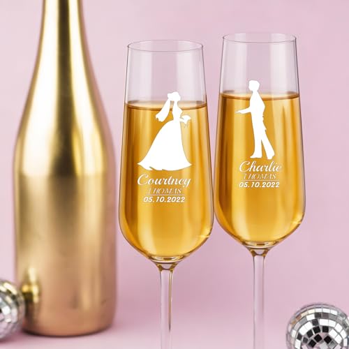 Personalized Bride and Groom Champagne Flutes – Engraved Wedding Glasses with Silhouette Design, Custom Names & Date, Wedding Toast Glasses (Champagne Flutes-D4) - color: Champagne Flutes-D4