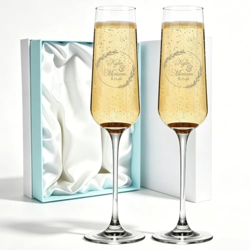 Personalized Wedding Champagne Flutes Set of 2, Mr & Mrs Toasting Glass | Glasses for Bride & Groom, Engagement, Bridal Shower, Anniversary, Wedding Gift for Couples, Husband & Wife, Valentines Day - color: Champagne Flutes, size: Wreath