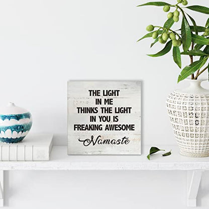 Namaste Quote the Light in Me Thinks the Light in You Wood Box Sign Rusitc Wooden Box Sign Yoga Meditation Room Desk Shelf Decor (5 X 5 Inch) - color: Brown