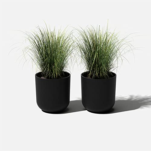 Veradek Round Black Plastic Planter Pots for Indoor/Outdoor Garden Use, with Drainage Holes, Suitable for Small to Large Succulent Plants, Flowers, Modern Interior Plants | Made From a Durable Plastic-Stone Composite With Pre-Drilled Drainage Holes. Moder