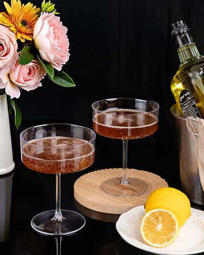 Ciaell 12 Pack Plastic Martini Glasses for Bars Parties | 10 oz Coupe Cocktail Cups, Heavy Duty Plastic, Cocktails Whiskey Margaritas Wine for Weddings Outdoor Gatherings Baby Showers - color: Basic Clear