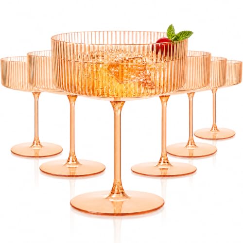 Ciaell 12 Pack Amber Plastic Martini Glasses for Bars Parties | 10 oz Amber Ribbed Coupe Cups, Heavy Duty Plastic, Cocktails Whiskey Margaritas Wine for Weddings Outdoor Gatherings Brunch - color: Amber