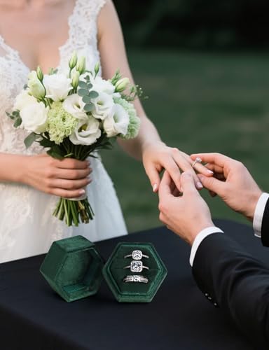 MFXIP Velvet 3 Slots Jewelry Ring Box Engagement Wedding Box Keepsake Box Bridal Photo Ring Triple Slots Hexagon - color: Dark Green