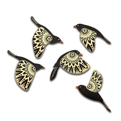 Vumyhuby 5-Piece Black Wooden Bird Wall Art, Rustic Folk Flying Bird Decor - color: Black
