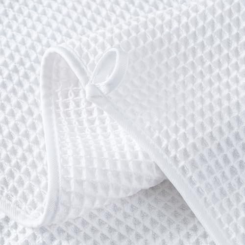 Microfiber Waffle Bath Towels, 4 Pieces, Soft, Absorbent, Fast Drying, Lint Free 430 GSM (27''x55''/68.58 cm x139.7 cm) - color: White