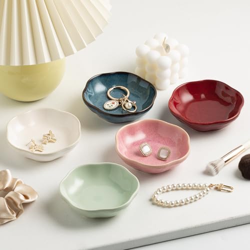 BEUNAIZER Ceramic Ring Dish, 4.3 in Flower Jewelry Tray with Raised Sides | Deep flower shape helps hold more small items and reduces the chance of jewelry sliding out. - color: green