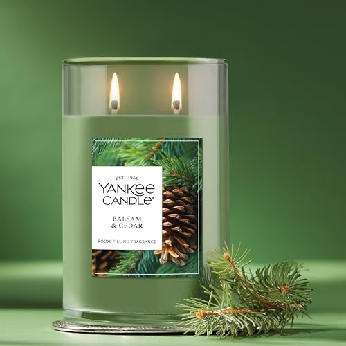 Yankee Candle Large Tumbler Scented Candle with up to 80 Hour Burn Time, Premium Plant Wax Blend for Consistent Burn, 20 oz Tumbler Candle with Room Filling Fragrance, Balsam & Cedar - color: Balsam & Cedar, size: 20oz