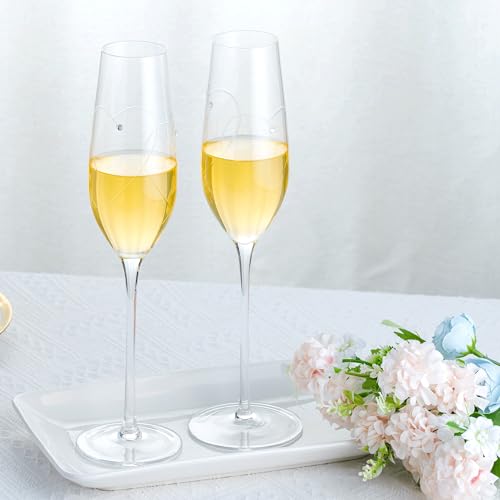 Champagne Glasses, Wedding Champagne Flutes Set of 2 | Mr and Mrs Champagne Flutes, Engraved Love Heart Design Embellished Wedding Champagne Glasses for Bride Shower Gifts