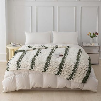 Chunky Knit Blanket Throw for Couch 50"×60" Olive Green and White | 100% Handmade Knitted Throw Blanket Fluffy Soft Blanket with Jumbo Chenille Yarn Thick - color: Olive Green and White, size: 50"*60"