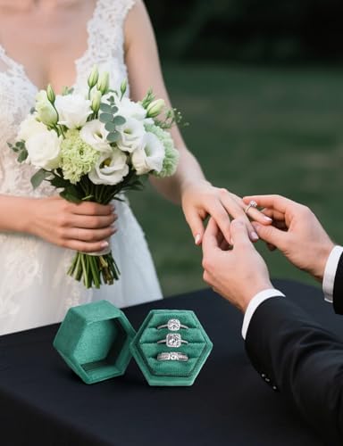 MFXIP Velvet 3 Slots Jewelry Ring Box Engagement Wedding Box Keepsake Box Bridal Photo Ring Triple Slots Hexagon - color: Sapphire Green