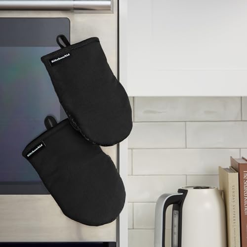 KITCHENAID Gourmet Series Gridlines Mini Oven Mitts 2-Pack Set, Heat Resistant up to 600°F, Soft Silicone Grip, Magnetic Cuff, Matte Black, 5.5"x9" - color: Matte Black