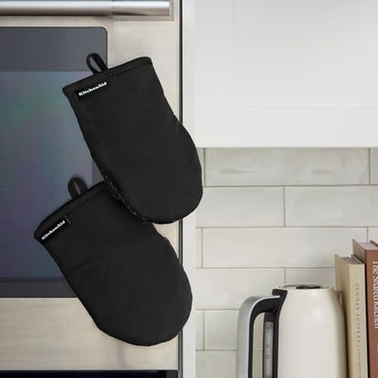 KITCHENAID Gourmet Series Gridlines Mini Oven Mitts 2-Pack Set, Heat Resistant up to 600°F, Soft Silicone Grip, Magnetic Cuff, Matte Black, 5.5"x9" - color: Matte Black
