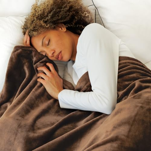 NANPIPER Queen Size Blanket - Lightweight Soft Fleece for Adults All-Season Coffee Brown 90"x90" - color: Chocolate, size: Queen