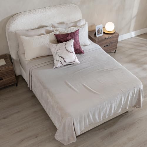 Vianney Avellana Blanket King Size – Soft, Lightweight Fleece Throw for Bed, Couch, & Sofa, Breathable, Cozy Year-Round Comfort in Solid Avellana, Ideal for Cozy Bedroom Decor & All Seasons - color: Avellana, size: Queen / Full-Queen