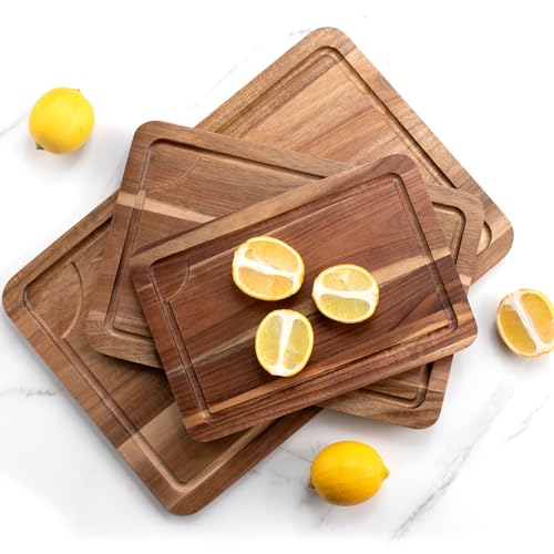 WILLKOMMEN Acacia Wood Cutting Board Set for Kitchen, 3-Piece Chopping Boards with Stand & Juice Groove & Handles, Heavy Duty Wooden Butcher Block for Meat, Vegetables (Small, Medium, Large) - color: Acacia Wood Set of 3