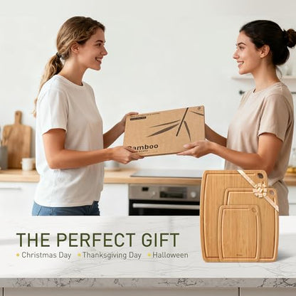 Lightweight Durable Bamboo Cutting Board Set with Non-Slip Feet, Wood Cutting Board for Busy Kitchen, Easy Clean Wooden Chopping Boards with Juice Groove Best House Warming Gift Set of 3 (S+M+L) - color: Carbonized Bamboo(Brown), size: Set of 3 (Small + M