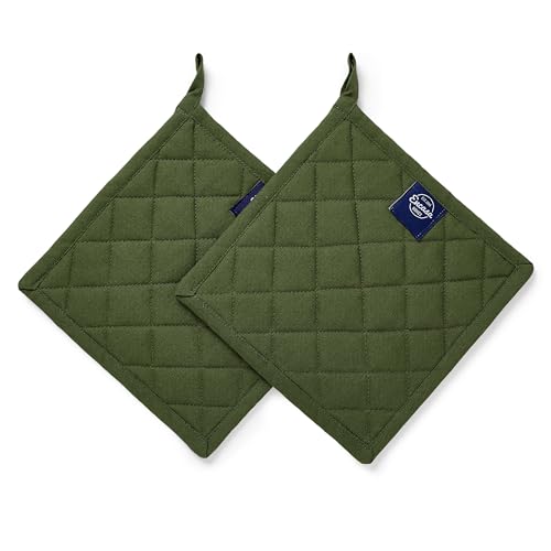 Encasa XO Pot Holders, Quilted Kitchen Hot Pads 8"x8" Leaf Green | 100% Heavyweight Cotton | Quilted Insulation | Multipurpose Trivets & Hot Pads | Hanging Loop | Set of 2 - color: Leaf Green