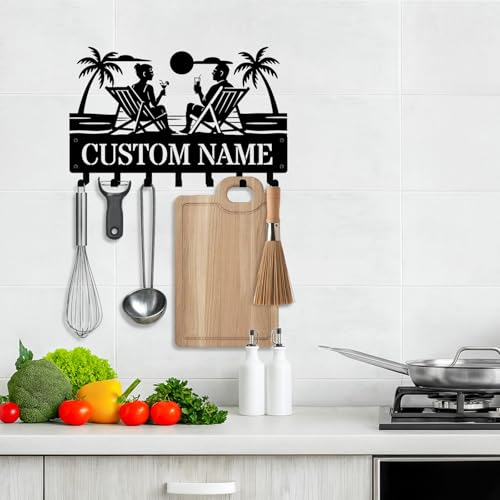 NIWAHO Personalized Key Holder for Couples – Metal Key Hanger Wall Mount with Custom Name – Entryway Home Organizer Rack – Gift for Wedding, Anniversary, Housewarming - color: Couple Beach