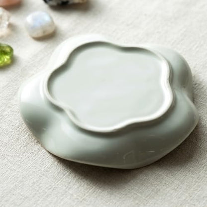 Elegant 5.3" White Ceramic Trinket Tray & Ring Holder Dish – Unique Wavy Decor, Jewelry Catchall, & Small Present for Mom, Sister, or Best Friend | Modern Vanity Accessory