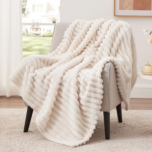 EXQ Home Fleece Throw Blanket for Couch or Bed - 3D Stripe Jacquard Decorative Blankets - Cozy Soft Lightweight Fuzzy Flannel Blanket Suitable for All Seasons(50"×60",Beige) - color: Beige, size: Throw