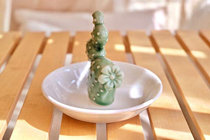 PUDDING CABIN Cactus Gifts for Women Cactus Ring Holder Dish Birthday Gifts for Women Girls Friends, Cactus Decor for Bathroom Nighstand, Wedding Valentine's Day Xmas Gifts Mothers Day Gifs - style: Green Cactus