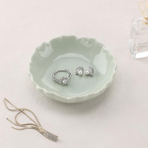 Ring Jewelry Dish Pastel Green Ruffled Ceramic |Trinket Tray for Earrings, Necklaces|Mothers Day Birthday Friendship Gifts for Women|Vanity Organizer & Bathroom Decor - color: Green
