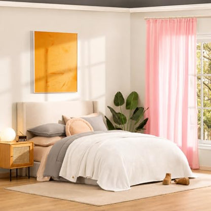 UGG Nita King Blanket, Reversible Plush Fleece, 110" x 90", White | Fits King & California King Beds, UGG Fluff Plush Face, Smooth UGG Fluff Reverse, OEKO-TEX Compliant, Easy Care, All-Season - color: White, size: King/Cal King