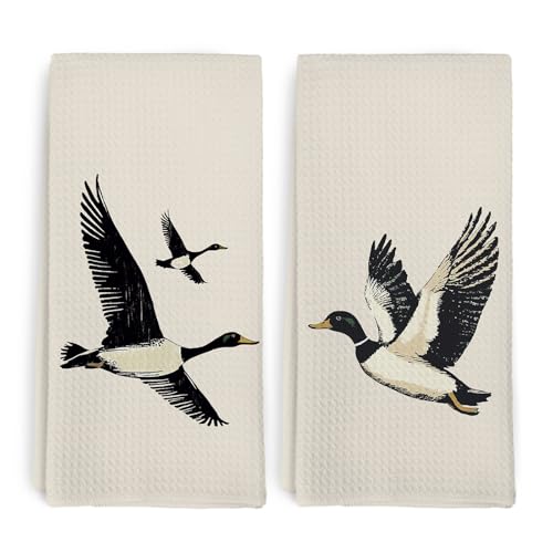 Retro Mallard Duck Kitchen Towels and Dish Towel Set of 2, Duck Hunting Gifts, Mallard Ducks Bathroom Decor Hand Towel, Farm Animal Hunting Decorative Hand Dish Tea Towel for Kitchen, 16x24 - color: Flying Duck