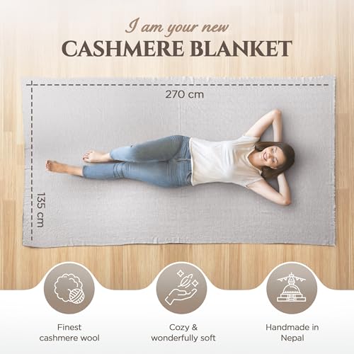 Cashmere Blanket – Hand Woven 100% Pure Wool Throw Blanket, 135 x 270 cm – Fine Herringbone Pattern Cozy, and Soft Blanket for Bed, Sofa, or Couch - Made in Nepal - color: Light Grey